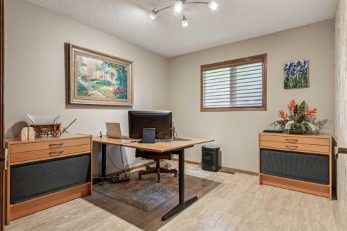 9948 Patton Road Sw, Calgary, AB 
