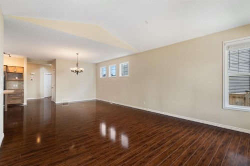 22 Brightoncrest Common Se, Calgary, AB 