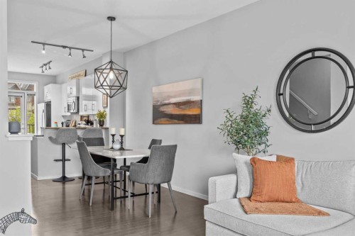 328 Ascot Circle Sw, Calgary, AB 