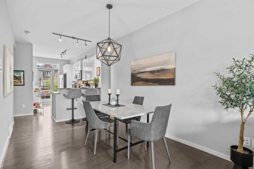 328 Ascot Circle Sw, Calgary, AB 
