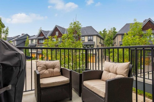 328 Ascot Circle Sw, Calgary, AB 