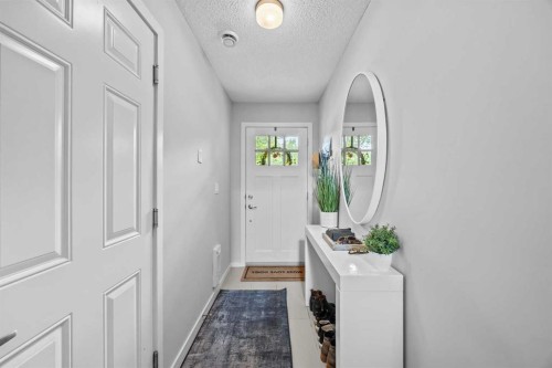 328 Ascot Circle Sw, Calgary, AB 
