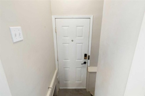2115 14 Street Sw, Calgary, AB 