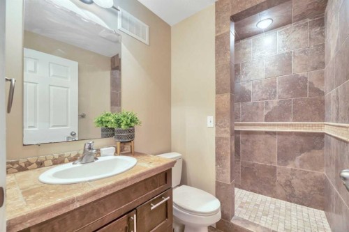 666 Evermeadow Road Sw, Calgary, AB 