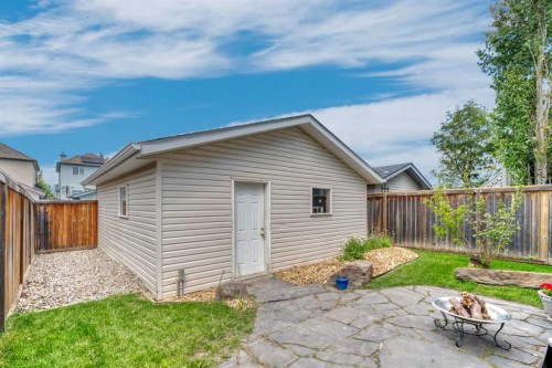 666 Evermeadow Road Sw, Calgary, AB 