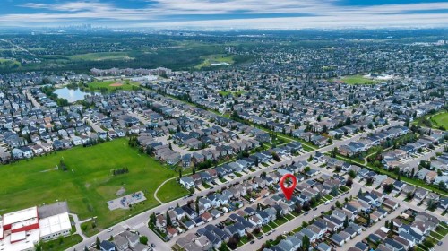 666 Evermeadow Road Sw, Calgary, AB 