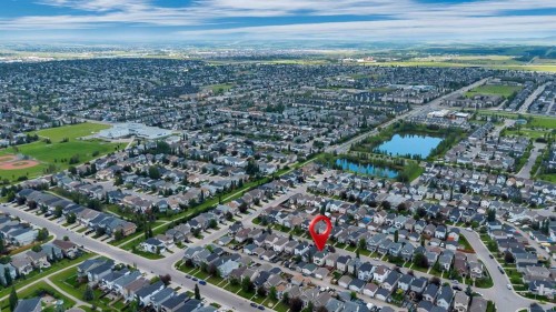 666 Evermeadow Road Sw, Calgary, AB 