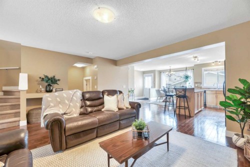 666 Evermeadow Road Sw, Calgary, AB 