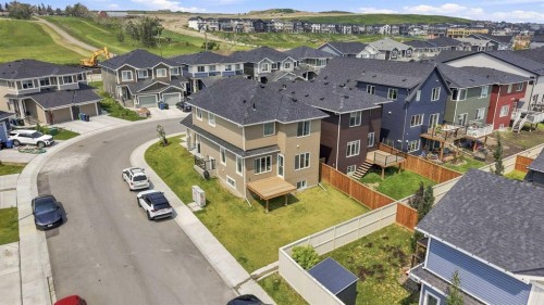 1448 Bayview Point Sw, Airdrie, AB 
