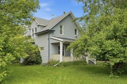 651 10 Avenue  Carstairs, AB T0M 0N0