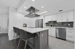 230-1304 15 Avenue SW Calgary, AB T3C 0X7