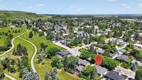 819 Thorneycroft Drive Nw, Calgary, AB 