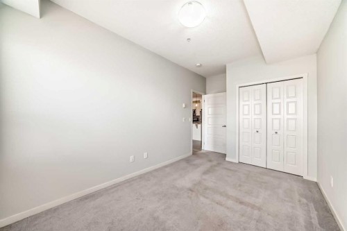 215-20 Seton Park Se, Calgary, AB - Indoor Photo Showing Other Room