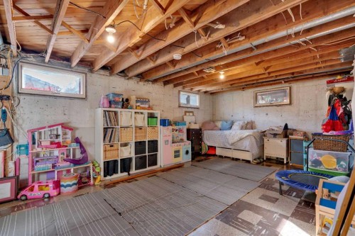 3507 35 Avenue Sw, Calgary, AB 