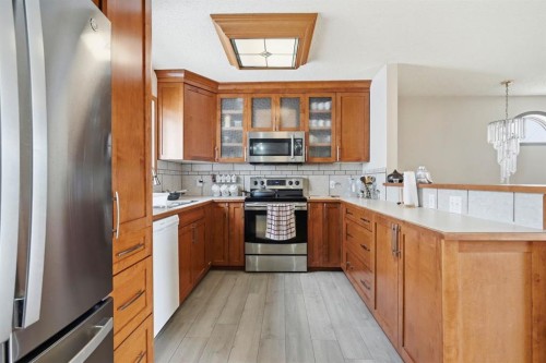 3 San Diego Manor Ne, Calgary, AB 