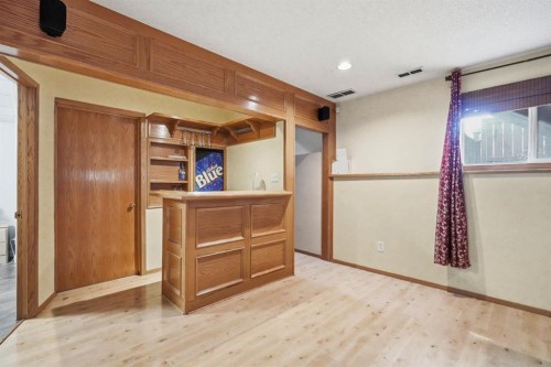 3 San Diego Manor Ne, Calgary, AB 