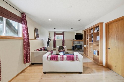 3 San Diego Manor Ne, Calgary, AB 