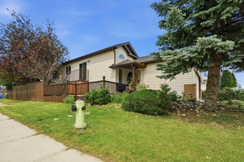 3 San Diego Manor Ne, Calgary, AB 