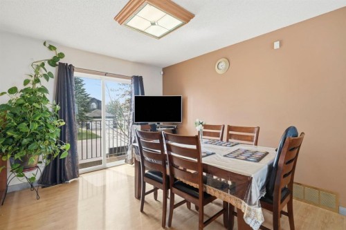 3 San Diego Manor Ne, Calgary, AB 