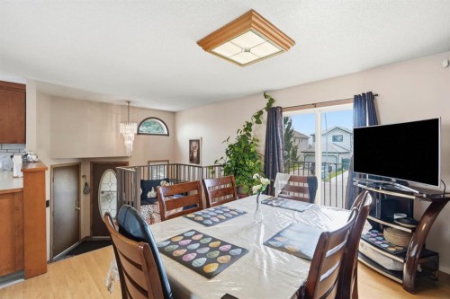3 San Diego Manor Ne, Calgary, AB 