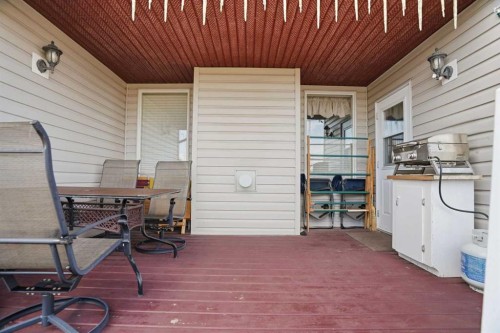 1706 3 Avenue Se, High River, AB - Outdoor With Exterior