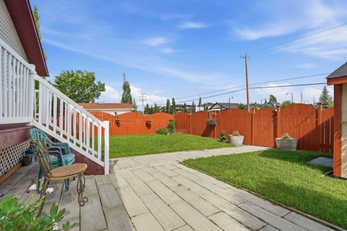 1706 3 Avenue Se, High River, AB - Outdoor With Deck Patio Veranda