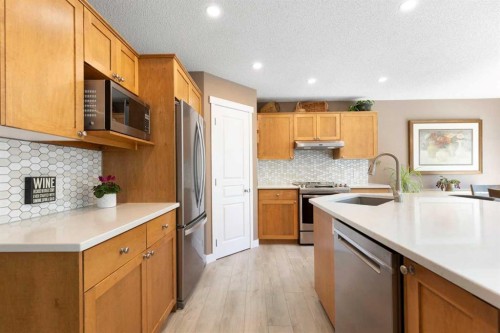 54 Cranfield Crescent Se, Calgary, AB 
