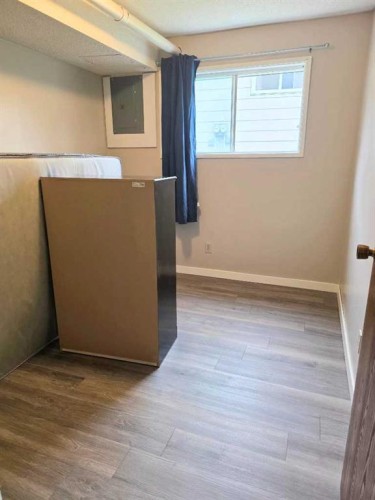 709 Hammond Drive South, Fox Creek, AB - Indoor Photo Showing Other Room