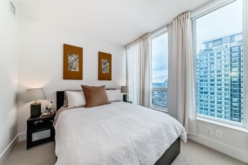 2804-901 10 Avenue Sw, Calgary, AB - Indoor Photo Showing Bedroom