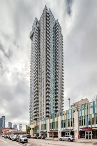 2804-901 10 Avenue Sw, Calgary, AB - Outdoor With Facade