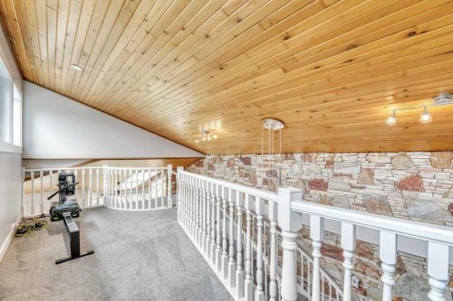 601 East Chestermere Drive, Chestermere, AB - Indoor