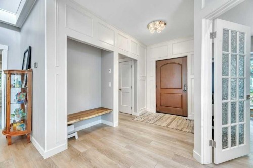 601 East Chestermere Drive, Chestermere, AB - Indoor Photo Showing Other Room