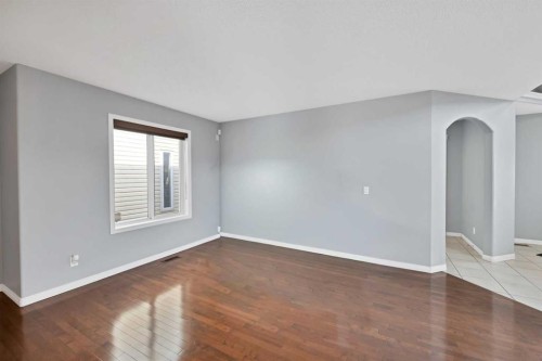 283 Taralake Landing Ne, Calgary, AB 