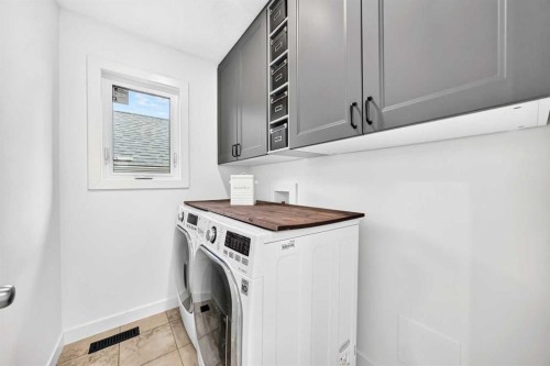 1416 43 Street Sw, Calgary, AB 