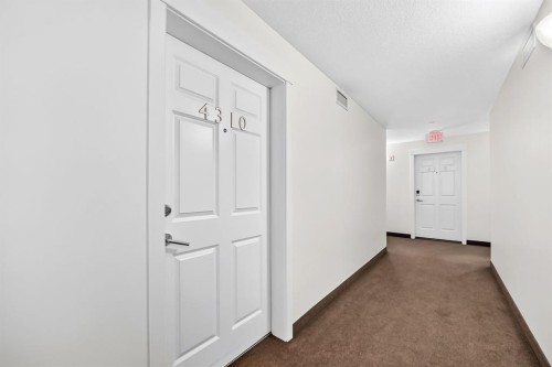 4310-755 Copperpond Boulevard Se, Calgary, AB - Indoor Photo Showing Other Room
