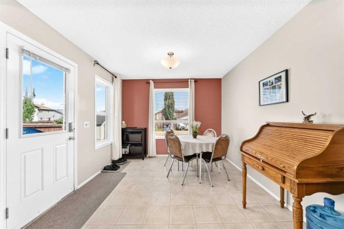 6 Cimarron Grove Way, Okotoks, AB 