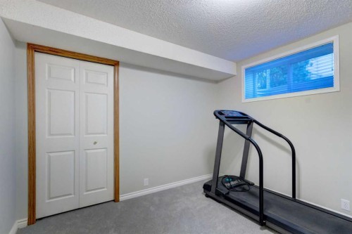 188 Mt Selkirk Close Se, Calgary, AB 