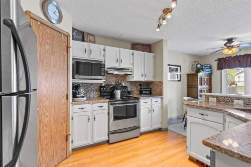 158 Saratoga Close Ne, Calgary, AB 