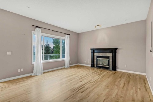 92 Everhollow Way Sw, Calgary, AB 