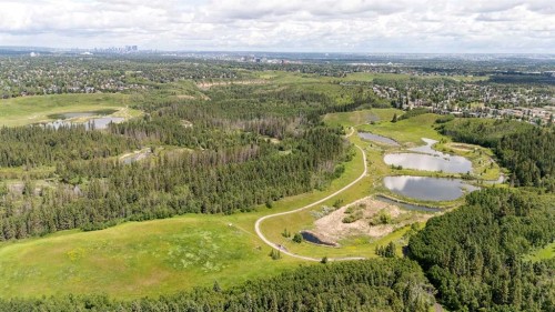 92 Everhollow Way Sw, Calgary, AB 