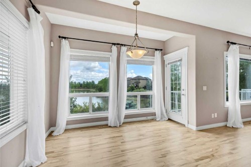 92 Everhollow Way Sw, Calgary, AB 