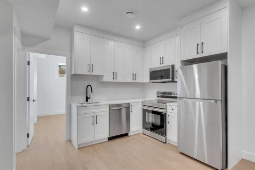 612 22 Avenue Ne, Calgary, AB 