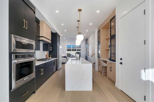 612 22 Avenue Ne, Calgary, AB 