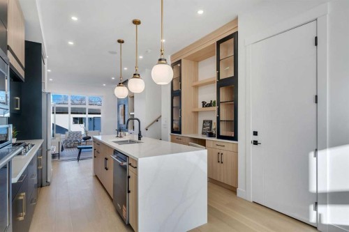 612 22 Avenue Ne, Calgary, AB 