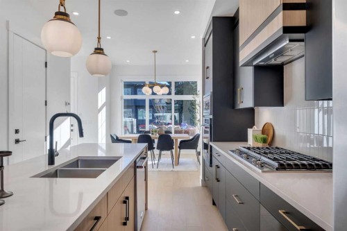 612 22 Avenue Ne, Calgary, AB 
