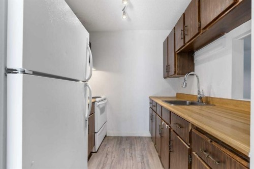 123-10120 Brookpark Boulevard Sw, Calgary, AB 