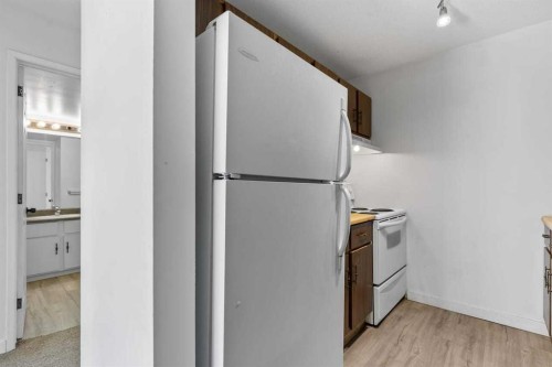 123-10120 Brookpark Boulevard Sw, Calgary, AB 