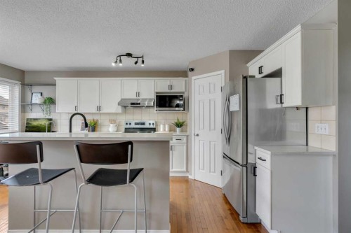 12 Copperfield Rise Se, Calgary, AB 
