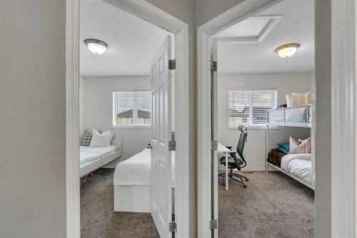 12 Copperfield Rise Se, Calgary, AB 
