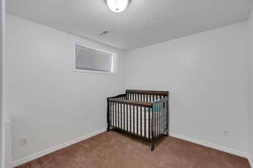 12 Copperfield Rise Se, Calgary, AB 